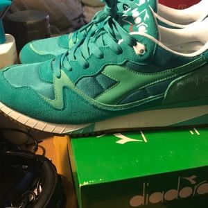 Diadora V7000 Acqua Green